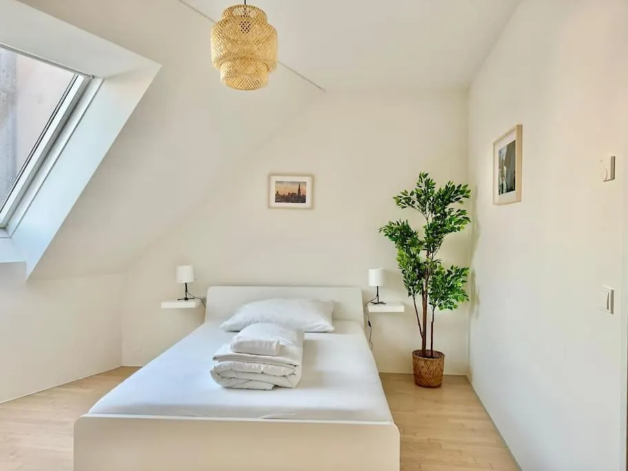 Bright Maisonette With Garden Apartment Vienna Austria