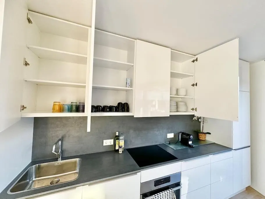 Bright Maisonette With Garden Apartment Vienna 0*,  Austria